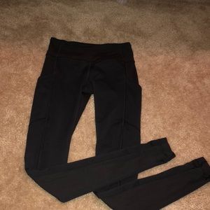 Size 2 Lulu leggings full length black